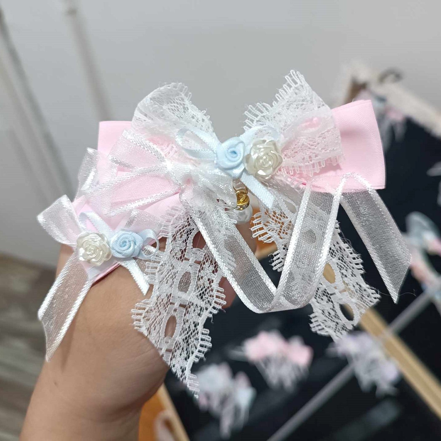 Rose Ribbon Hairclip