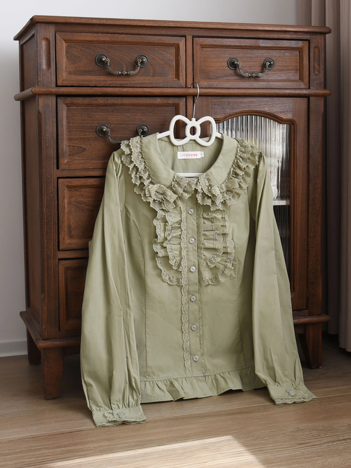 Half Sugar Milk Cake Blouse