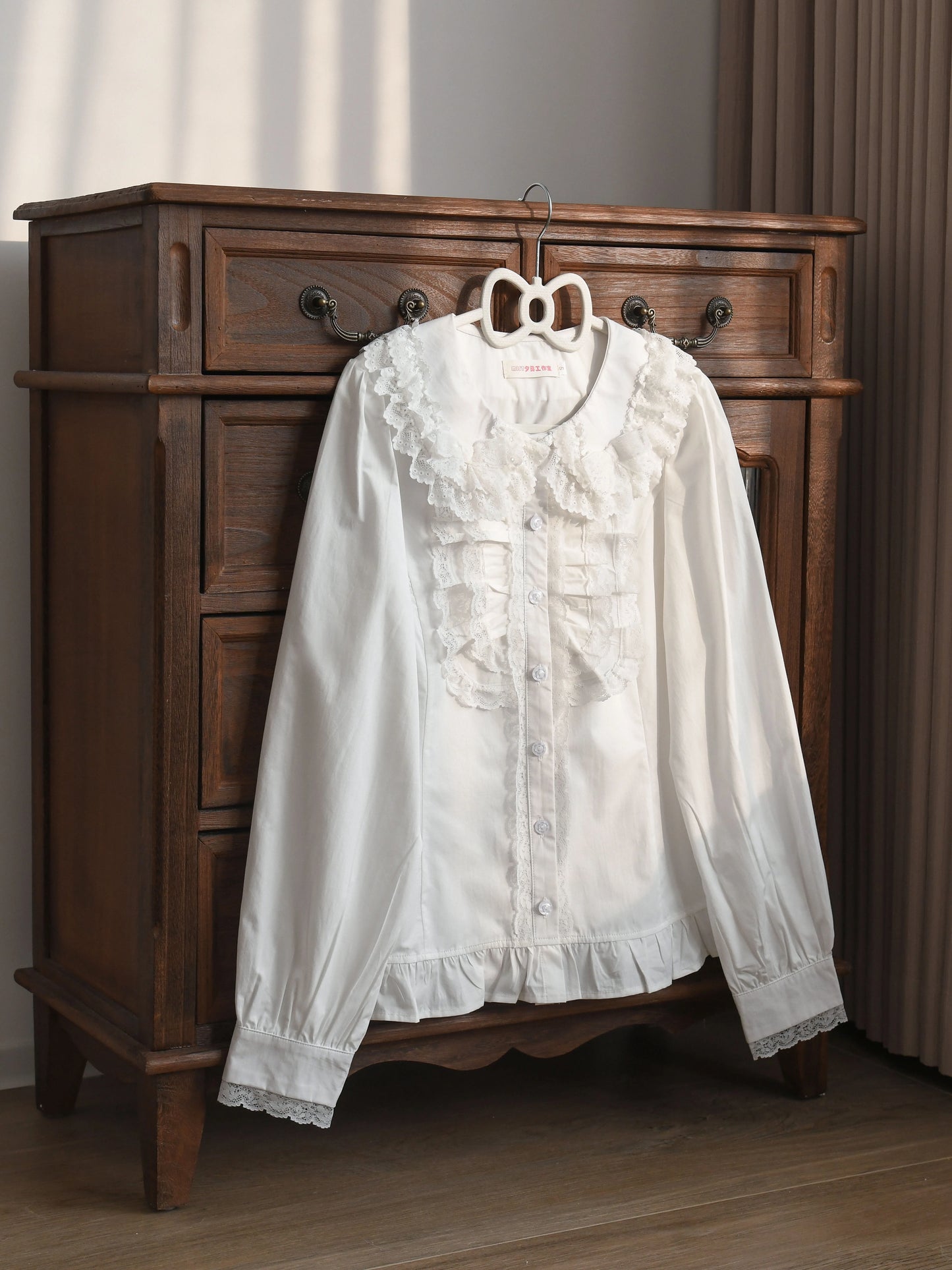 Half Sugar Milk Cake Blouse