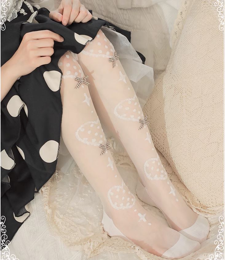 Sweet Heartbeat Socks