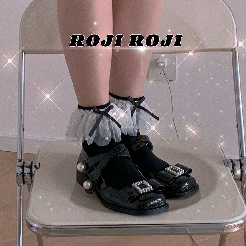 Pearl Flounce Socks