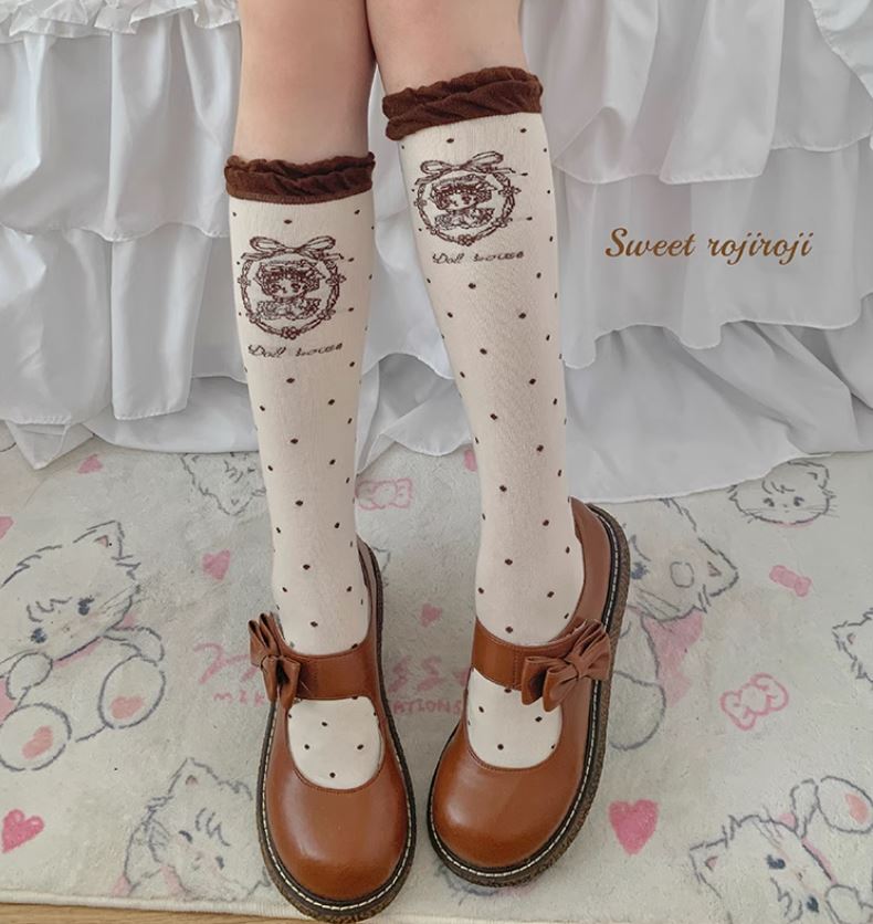 Line Doll Socks