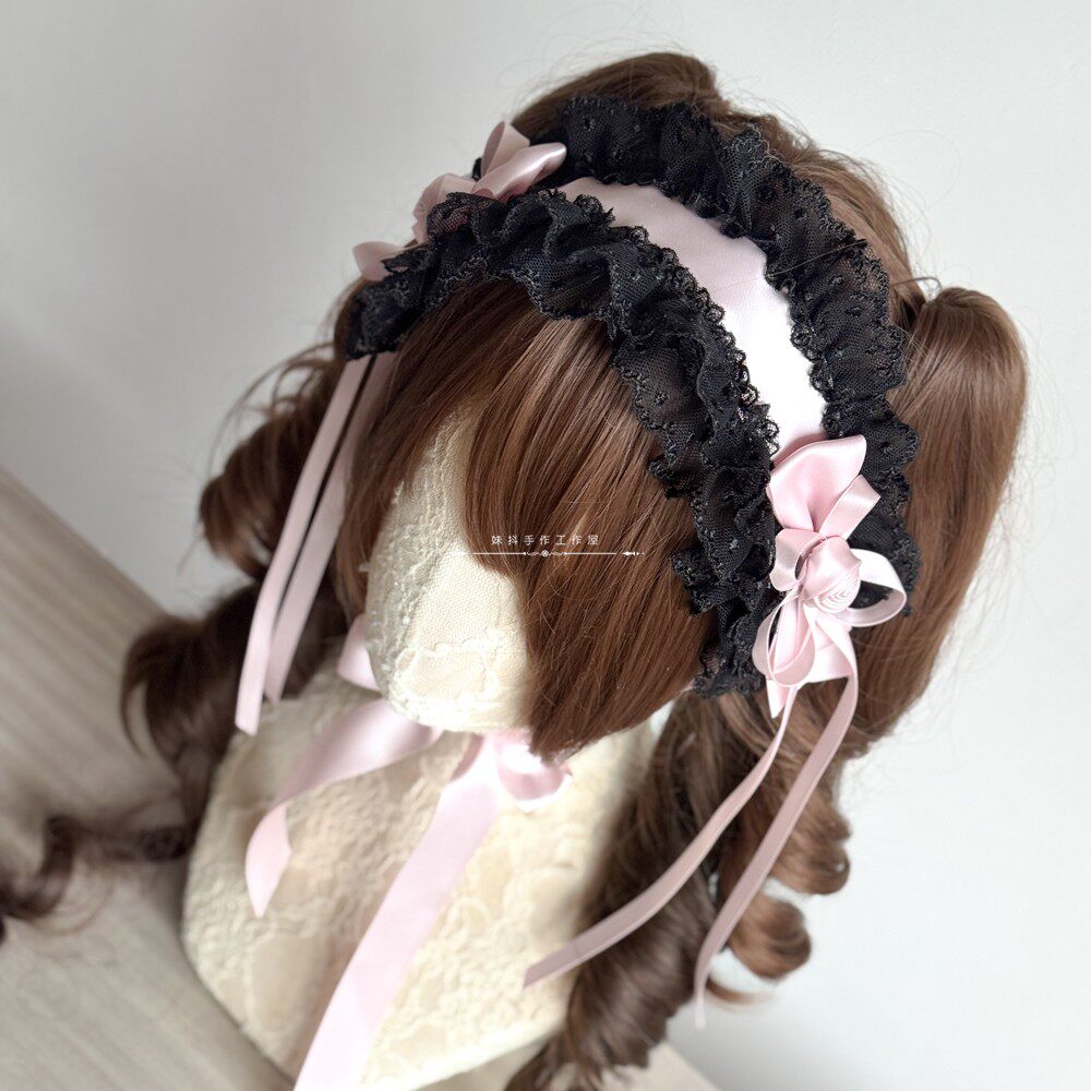 Lolita Headdress, Hairclips, Wrist cuffs and Choker