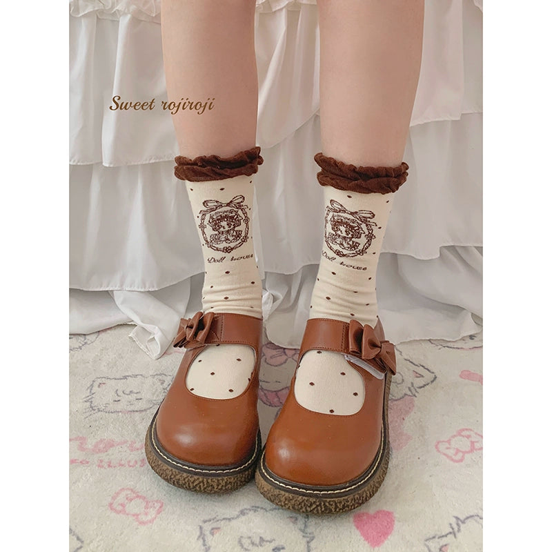 Line Doll Socks