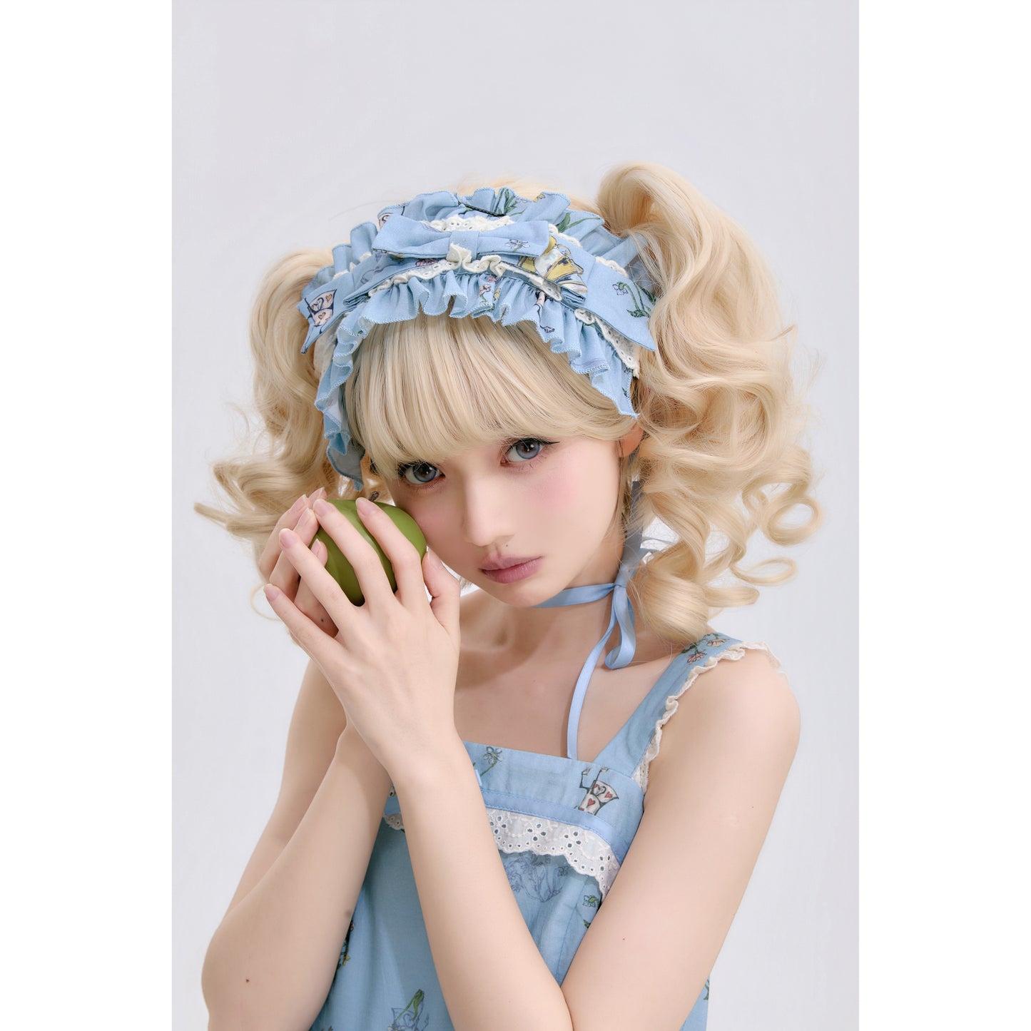 Alice accessories