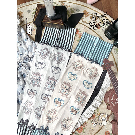 Alice Picture Frame Tights