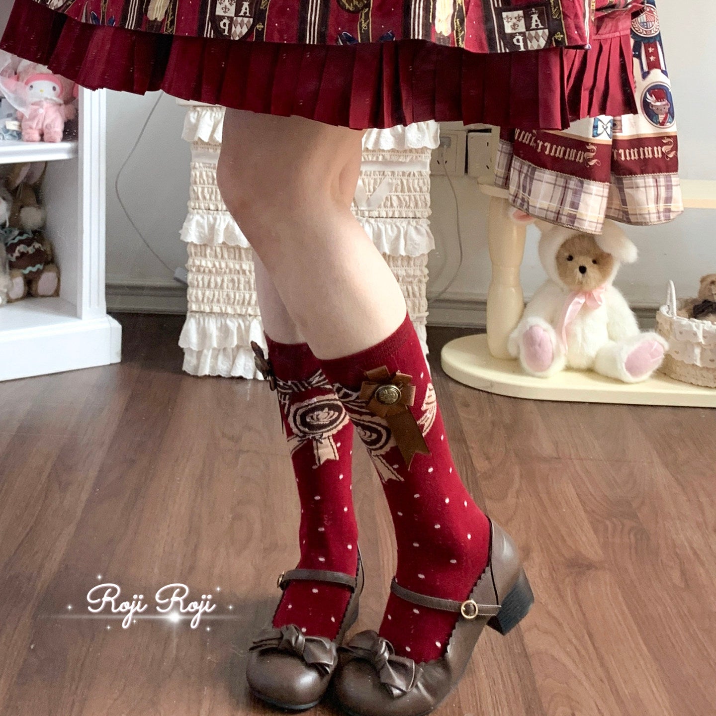 Rosette Socks