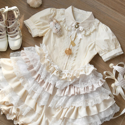 Lily Short Sleeves Blouse