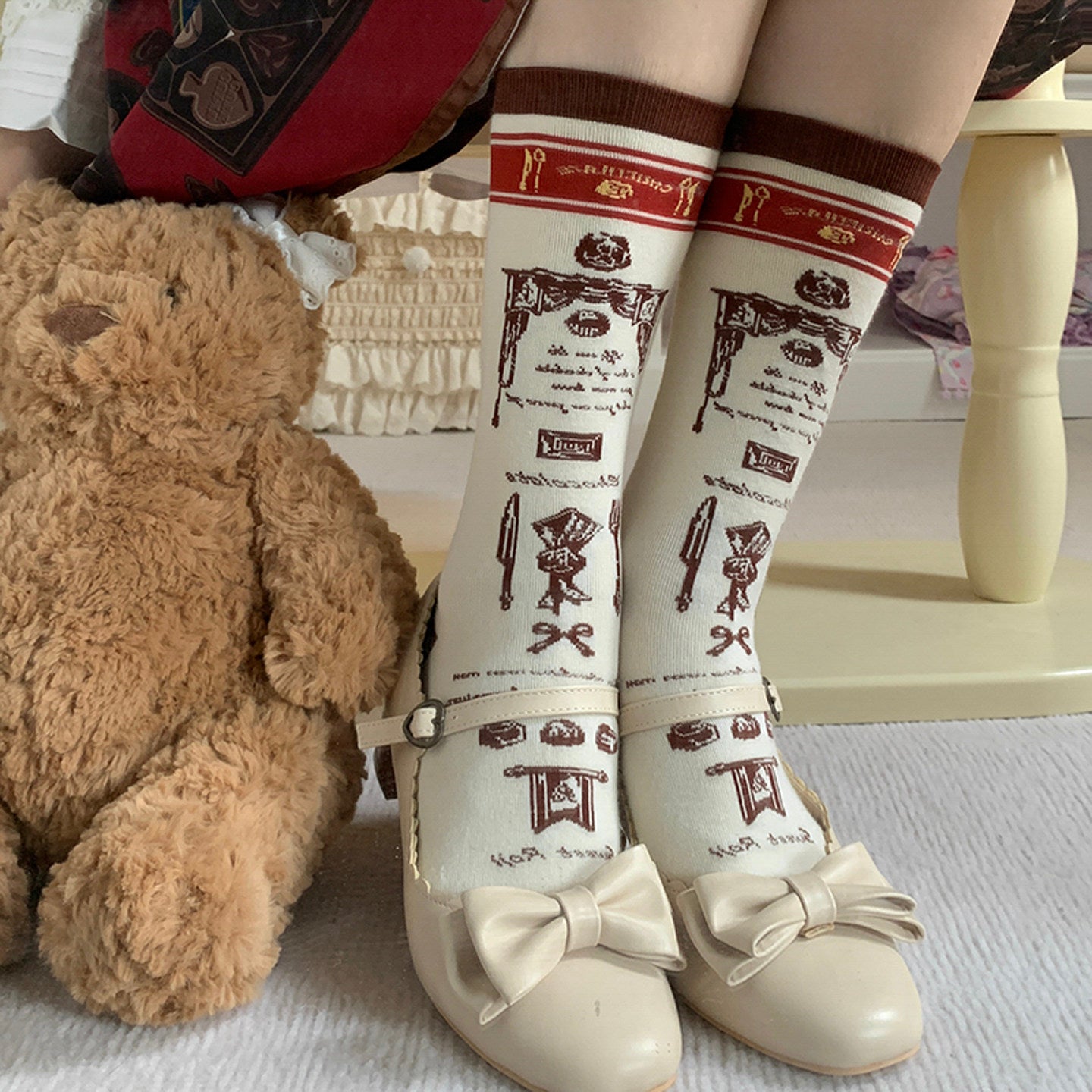 Afternoon Cocoa Socks