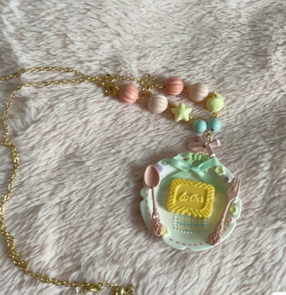 Dinner Plate Necklace