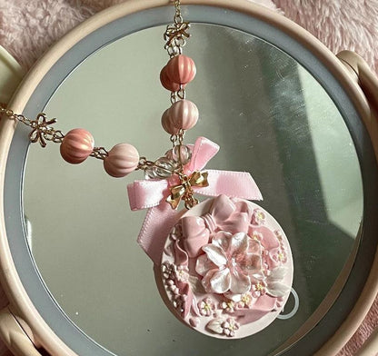 Ribbon Garden Necklace